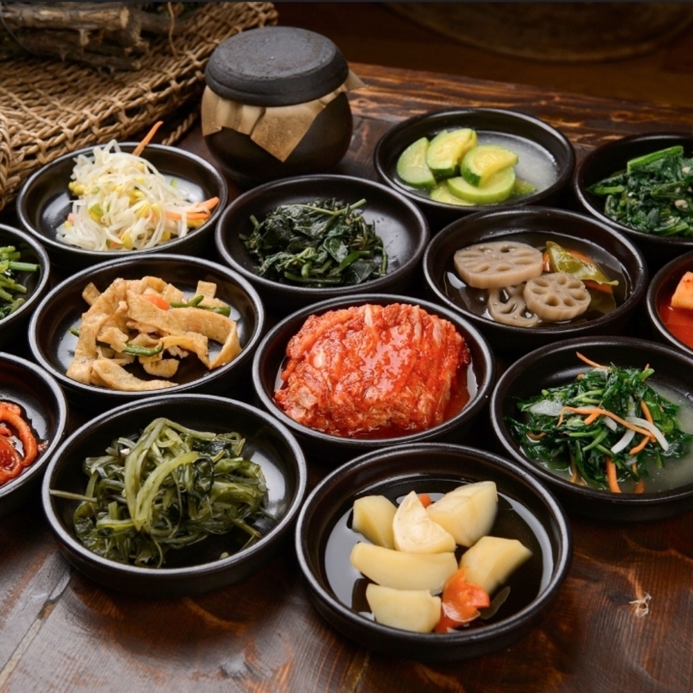 Meet your Posher, IheartBanchan